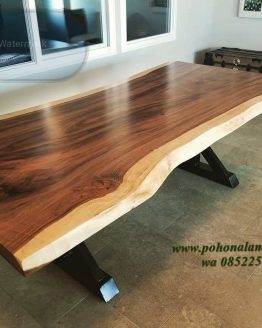 Meja makan kayu suar kayu lebar