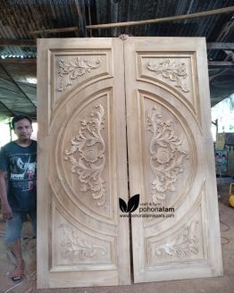pintu rumah jati