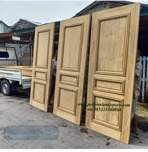 Pintu rumah kayu jati minimalis